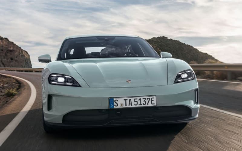 5 Buying Considerations Before You Choose Your Porsche Taycan.